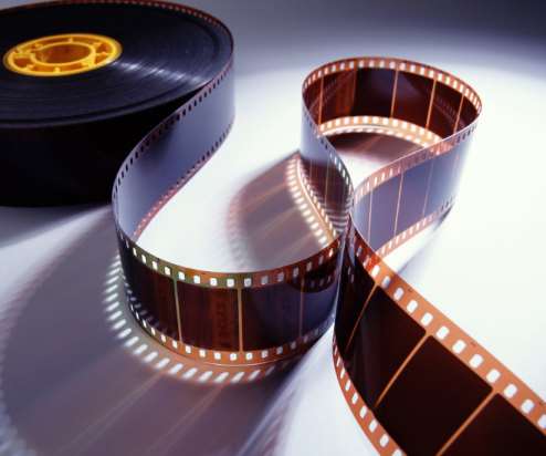 �Ϸ�����Ƭ����֮�{���c����ą^�e